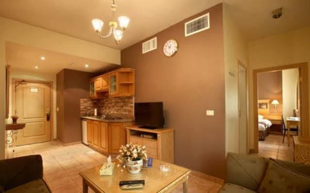Capri Hotel Suites Amman Eksteriør billede